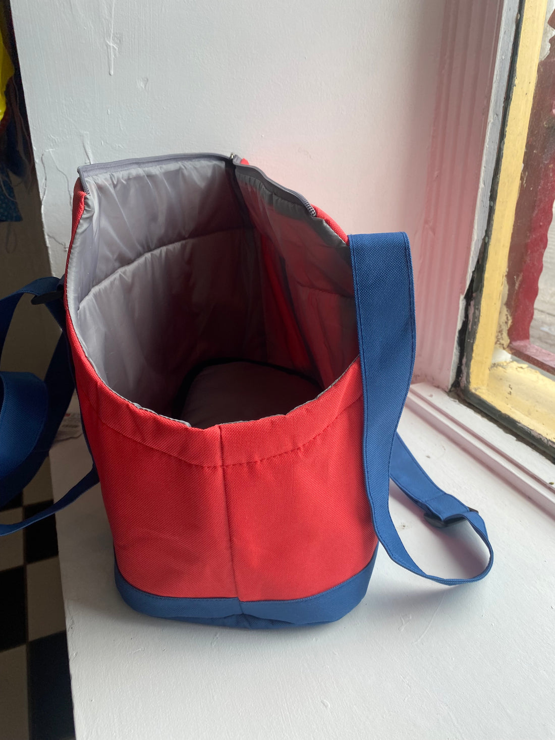Dog/puppy carrier bag